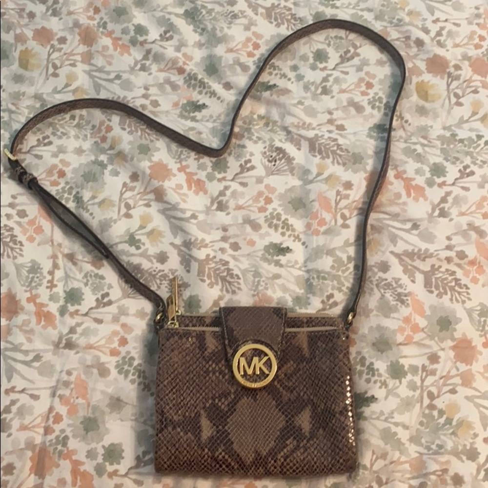 High Capacity Snakeskin Crossbody